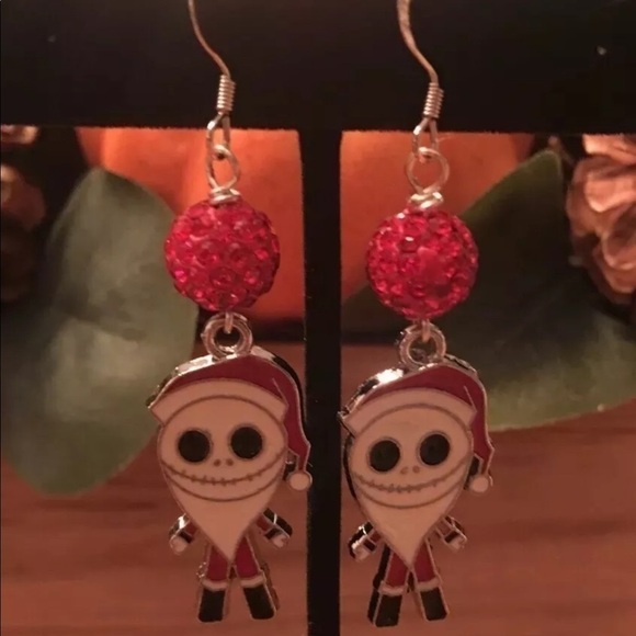 JACK SKELLINGTON NIGHTMARE BEFORE CHRISTMAS RED WHITE SANDY CLAWS DROP EARRINGS - Picture 5 of 5